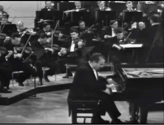 Diez legendarios conciertos piano para oír y mirar Pontificia Universidad Católica de Chile