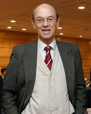 Ricardo Ffrench-Davis Muñoz, Premio Nacional de Humanidades y Ciencias Sociales 2005 - Bajo Licencia CC BY-SA 4.0