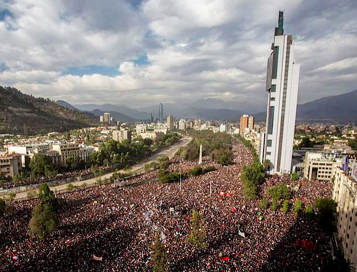 Foto de Plaza Italia con más de un millón de manifestantes