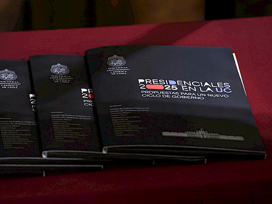 Documento presidenciales 2025 en la UC