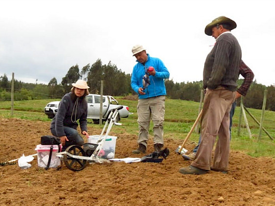 Se ven pequeños agricultores