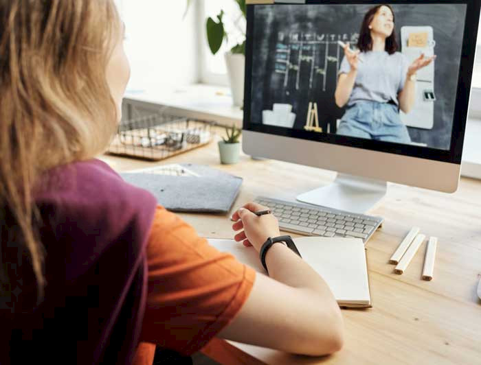 imagen correspondiente a la noticia: "Carta del rector: Gracias a los profesores y profesoras"