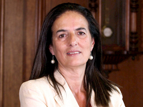 Paulina Gómez, decana de la Facultad de Comunicaciones UC.