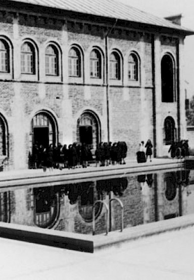 Backyard of Campus Oriente around 1940