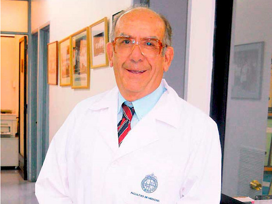 Foto del doctor Vicente Valdivieso.
