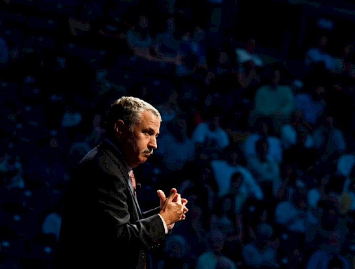 El escritor Thomas Friedman, estará por primera vez en nuestro país para exponer sobre las grandes transformaciones que vive el mundo actual.