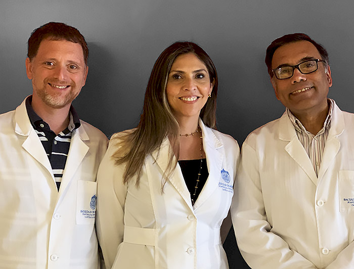 Faculty members Arturo Borzutzky, Carolina Iturriaga, and the researcher José Antonio Castro-Rodríguez.