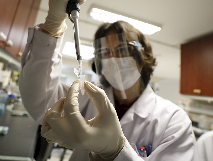 imagen correspondiente a la noticia: "Comités ético-científicos UC: El desafío de investigar durante la pandemia"