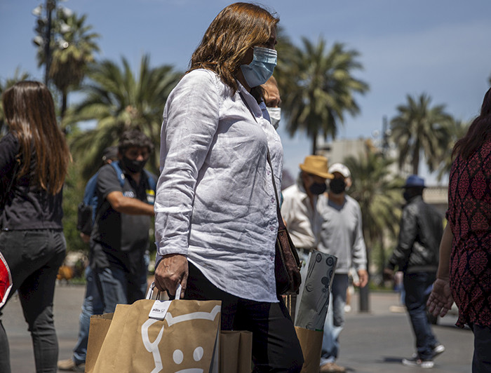 imagen correspondiente a la noticia: "Persiste alta carga de infectados de COVID-19 y se ven alzas en la ocupación hospitalaria"