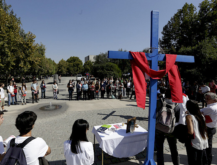 Foto de archivo de un Via Crucis en el campus San Joaquín 