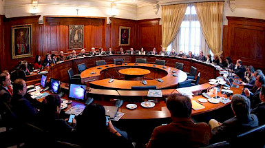 Consejo Superior de la universidad en una sesión de 2019.