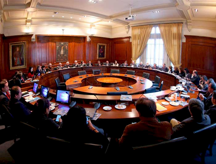 Consejo Superior de la universidad en una sesión de 2019. 