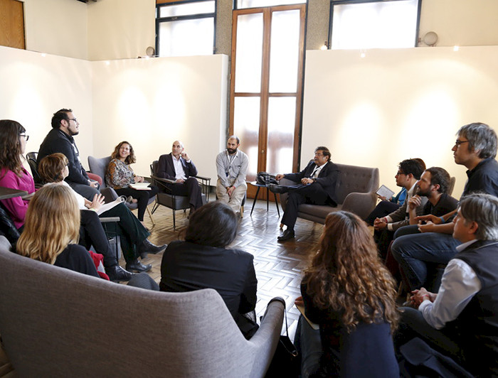 Reunión  de varias personas. Foto Dirección de Comunicaciones.