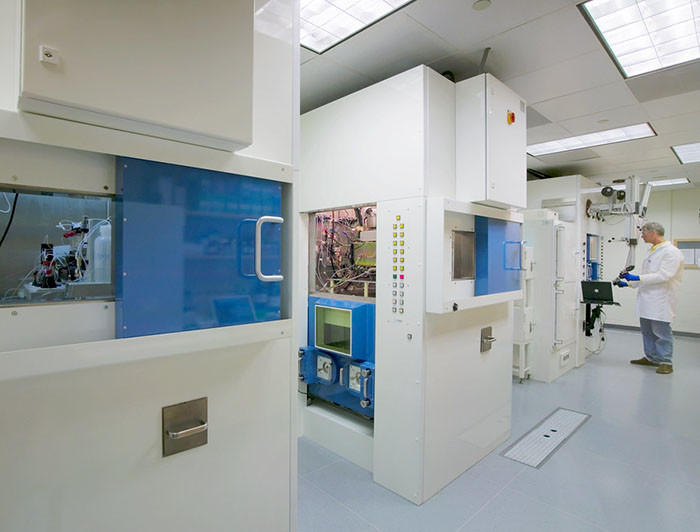 Laboratorio de Ciencias Biomédicas en los Estados Unidos, usada bajo licencia Creative Commons.