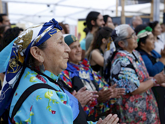 Grupo pueblo mapuche.- Foto Dirección de Comunicaciones