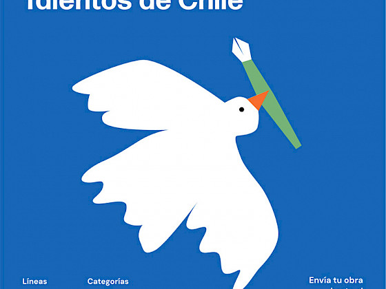 Paloma sobre un fondo azul