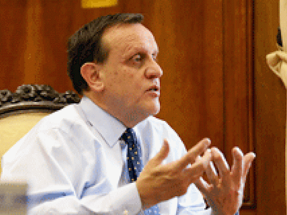 Ignacio Sánchez, rector de la Pontificia Universidad Católica de Chile.