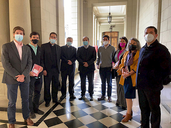 Autoridades reunidos en el Congreso de Educación Católica 2021