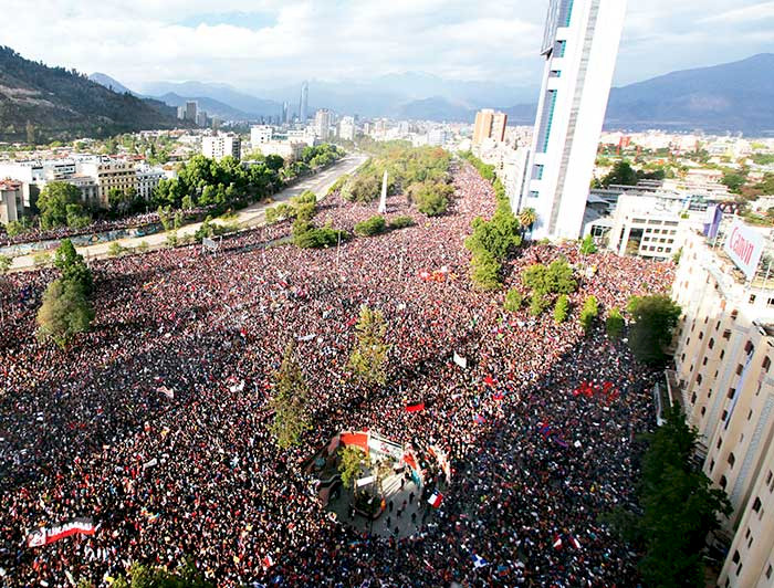 imagen correspondiente a la noticia: "La megacrisis"