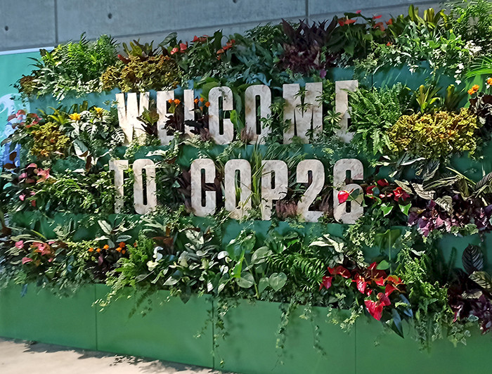 Foto del escenario principal de la COP26 en Escocia.