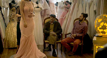 Fotografía de mujer palestina con vestido de boda.