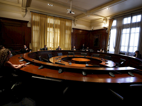 Reunión en la Sala del HCS.- Foto Dirección de Comunicaciones