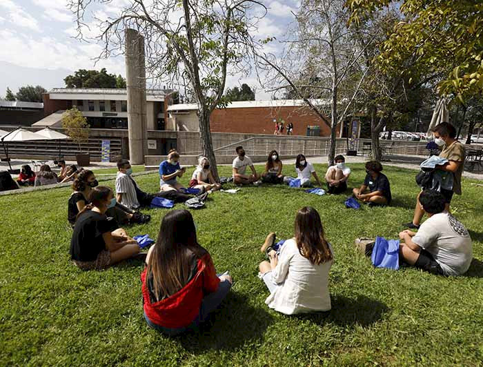 imagen correspondiente a la noticia: "Retorno presencial a la universidad"