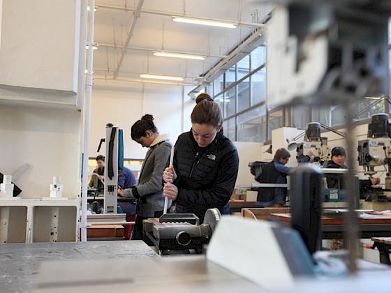Alumnas en taller - Foto Dirección de Comunicaciones