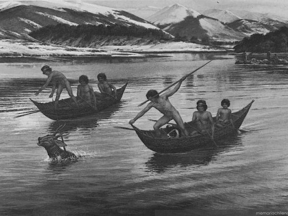 Población Kawésqar.- Foto Memoria Chilena