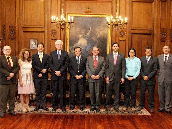 Reunión de la Tríada en Casa Central UC