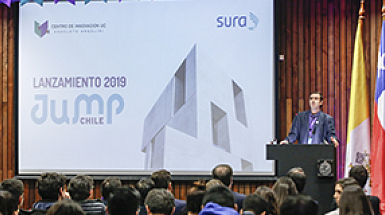 Panorámica de la ceremonia de lanzamiento del concurso Jump Chile 2019