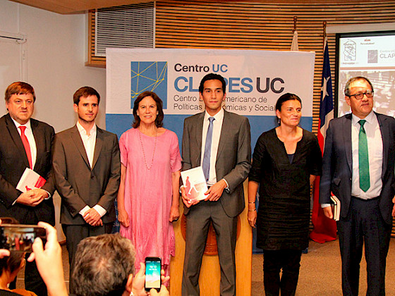 Presentación de Libro de CLAPES UC, bajo el sello de Ediciones UC.