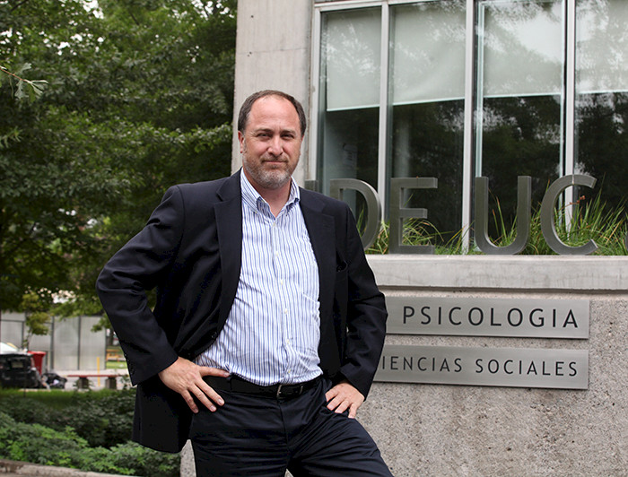 imagen correspondiente a la noticia: "Roberto González asume la presidencia de la Sociedad Internacional de Psicología Política"
