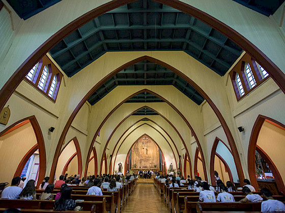 Interior de la Iglesia San Sebastián de Panguipulli