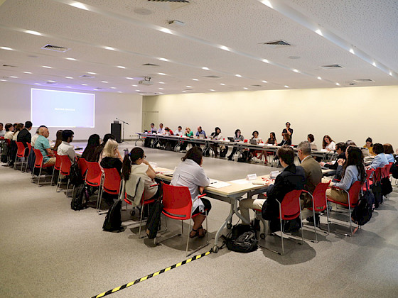 Foro Universitario UC en Centro de Extensión Oriente. Foto Karina Fuenzalida