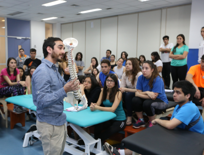 imagen correspondiente a la noticia: "Abren postulaciones a los Concursos para Innovación Docente 2023"