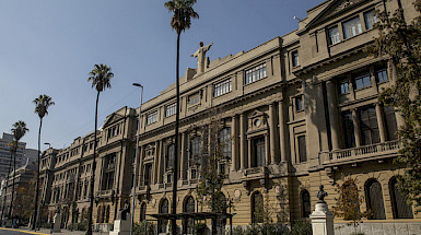 Casa Central facade in the daylight.