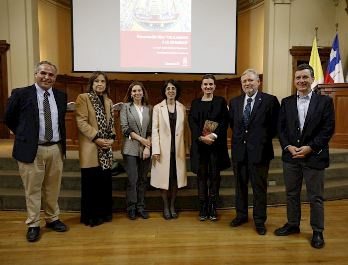 imagen correspondiente a la noticia: "UC lanza libro sobre la obra y la figura de la mujer"