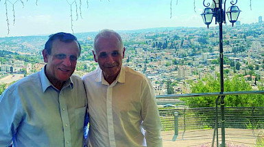 Rectores Ignacio Sánchez de la UC  (izq) y Asher Cohen, de la Universidad Hebrea de Jerusalén.