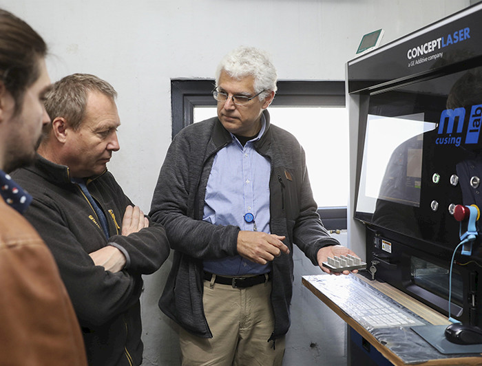 imagen correspondiente a la noticia: "Exploran fabricación láser para componentes ópticos de telescopios"