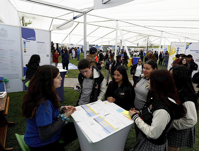 imagen correspondiente a la noticia: "Con récord de visitantes se celebró la Expo Futuro Novato y Novata 2023"