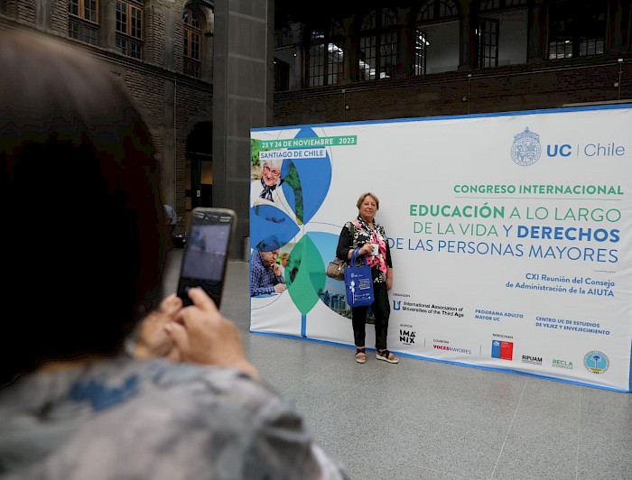 imagen correspondiente a la noticia: "CEVE realiza Congreso Internacional con las claves de la Educación y Derechos para personas mayores"