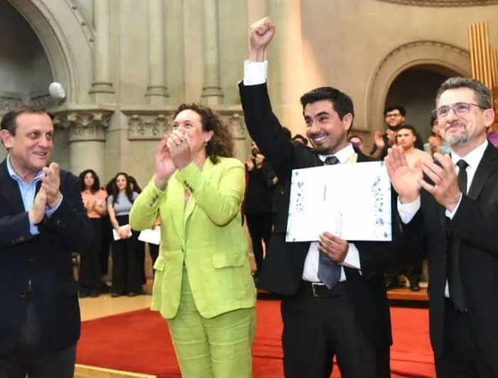 imagen correspondiente a la noticia: "Ensamble Quodlibet y Emilio Espinoza conquistan el primer premio del 1er Encuentro Coral UC"