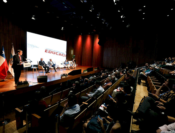imagen correspondiente a la noticia: "Summit Internacional de Educación UC: aportando a la educación del futuro"