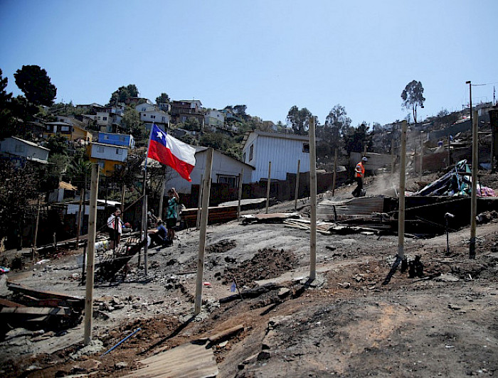 imagen correspondiente a la noticia: "Informe UC revela el impacto económico de los incendios en la Región de Valparaíso"