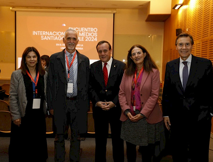 imagen correspondiente a la noticia: "En defensa de la Libertad de Prensa entidades firman la "Declaración de Santiago + 30""