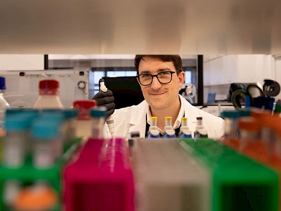 Tobías Wenzel, Instituto de Ingeniería Biológica y Médica. Foto Karina Fuenzalida