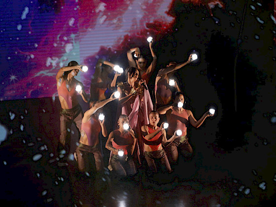 Jóvenes y futuro. -Foto Dirección de comunicaciones