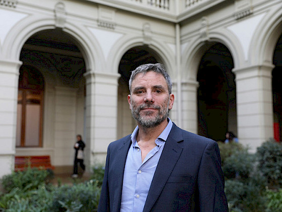 Profesor FCB UC Stefan Gelcic.- Foto Dirección de Comunicaciones UC