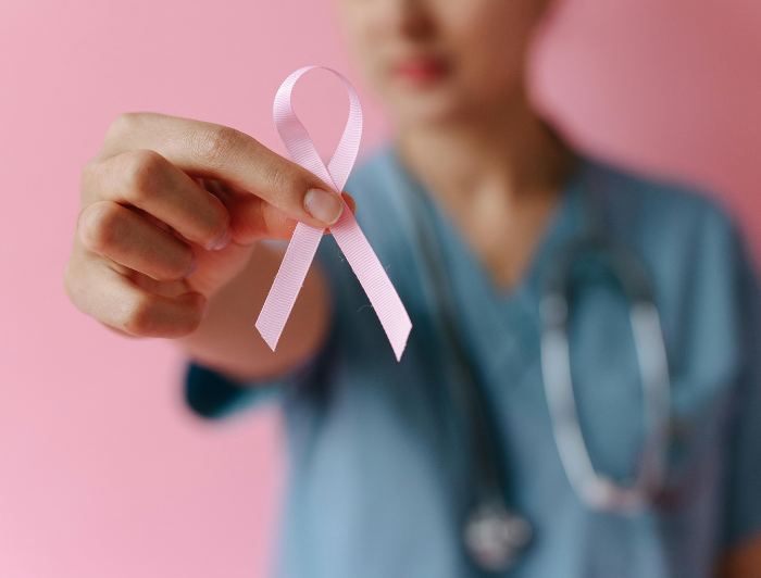 imagen correspondiente a la noticia: "Día mundial contra el cáncer: tres chilenos mueren cada hora por esta enfermedad"